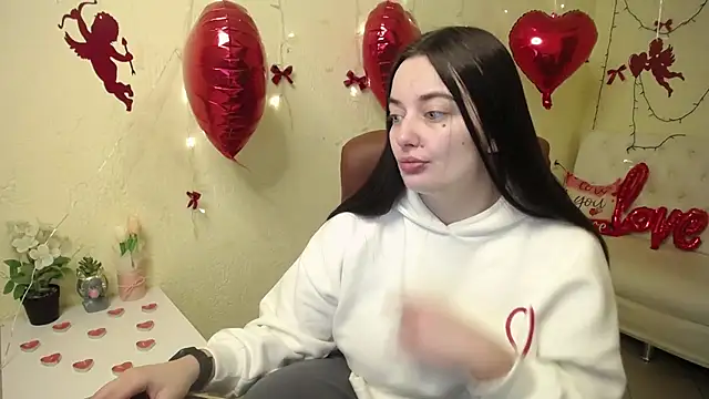 Snapshot of MilanaPrice chatting on February 2026 06:23:02 AM MilanaPrice online show from February 2026 06:23:02 AM