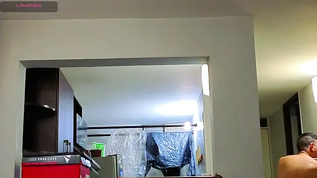 Matiashorney online show from November 2025 03:39:02 AM