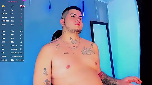 Snapshot of Thomas_chubbyxhot chatting on December 2024 08:04:02 PM Thomas chubbyxhot online show from December 2024 08:04:02 PM