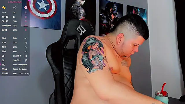 Snapshot of Thomas_chubbyxhot chatting on January 2025 10:28:01 AM Thomas chubbyxhot online show from January 2025 10:28:01 AM