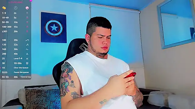 Snapshot of Thomas_chubbyxhot chatting on February 2025 04:48:02 AM Thomas chubbyxhot online show from February 2025 04:48:02 AM