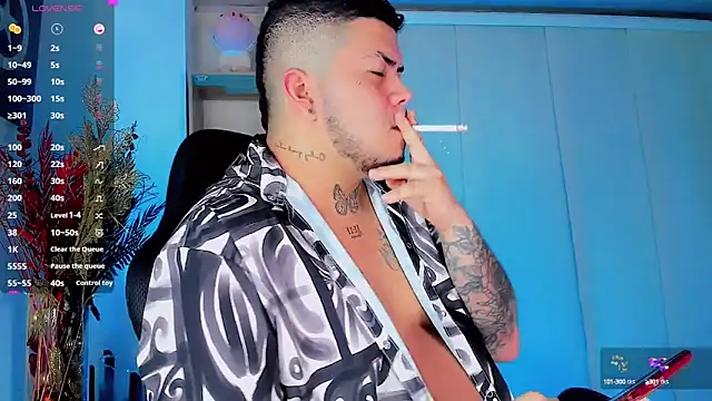 Snapshot of Thomas_chubbyxhot chatting on February 2025 02:03:02 AM Thomas chubbyxhot online show from February 2025 02:03:02 AM