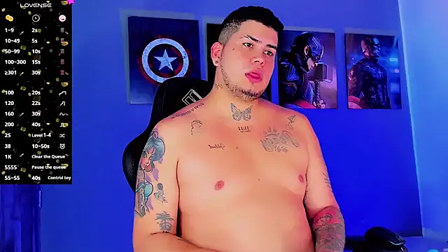 Snapshot of Thomas_chubbyxhot chatting on February 2025 01:46:02 PM Thomas chubbyxhot online show from February 2025 01:46:02 PM