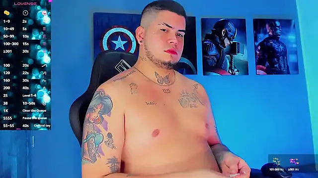 Snapshot of Thomas_chubbyxhot chatting on March 2025 04:30:01 PM Thomas chubbyxhot online show from March 2025 04:30:01 PM