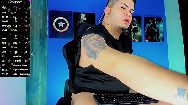 Snapshot of Thomas_chubbyxhot chatting on September 2025 11:22:02 AM Thomas chubbyxhot online show from September 2025 11:22:02 AM