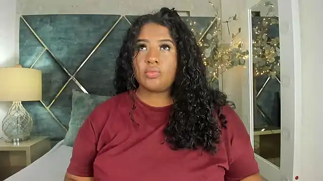 DannaFalco25 online show from December 2024 03:32:02 PM