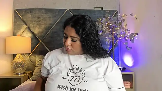 DannaFalco25 online show from January 2025 07:24:01 PM