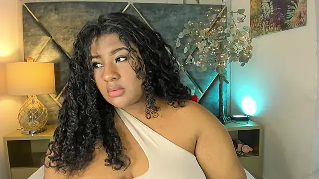 DannaFalco25 online show from February 2025 06:44:01 PM