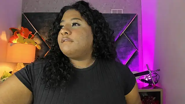 DannaFalco25 online show from September 2025 08:42:01 PM