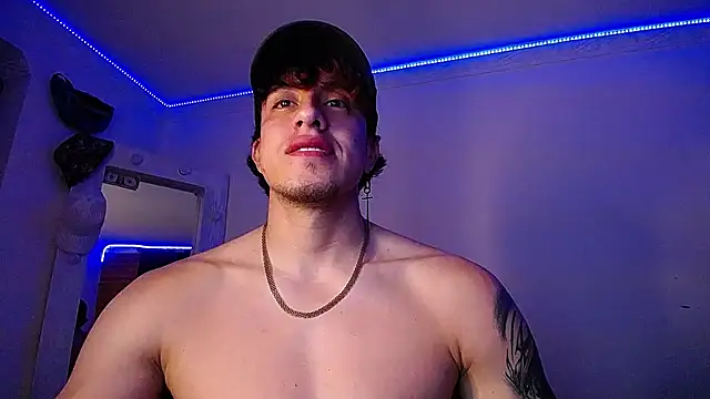 strongboy  online show from January 2025 03:36:02 AM