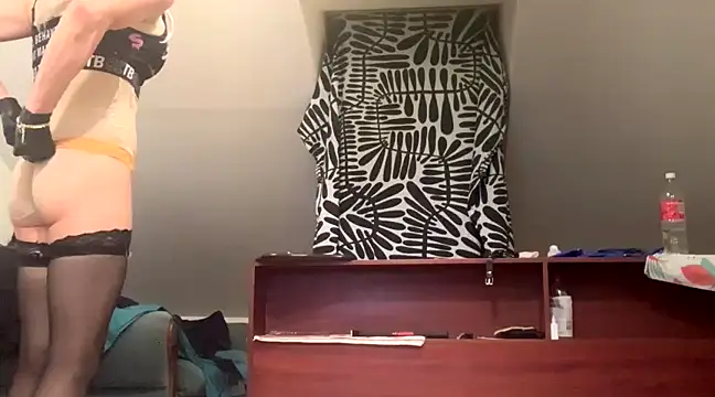 WildzMareNextLevel online show from January 2025 04:11:01 PM