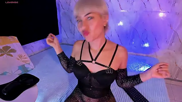 Snapshot of xGenesis_Miller_ chatting on October 2025 08:08:01 PM xGenesis Miller online show from October 2025 08:08:01 PM