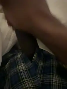 Snapshot of little0245 chatting on January 2025 07:11:02 AM little0245 online show from January 2025 07:11:02 AM