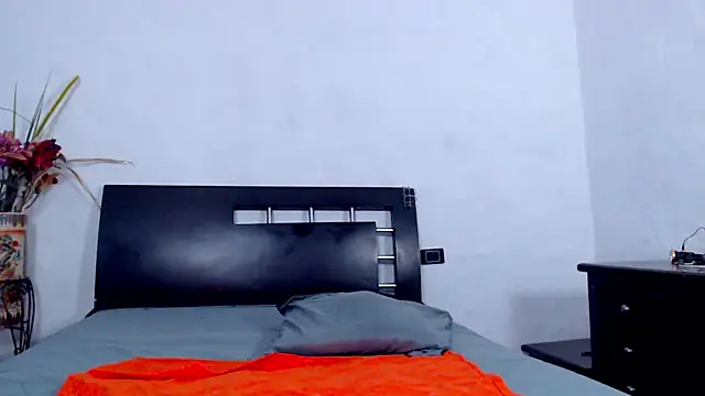 AikoTailor online show from September 2025 09:07:02 PM