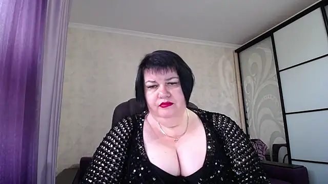 JuicyLady Di online show from September 2025 04:39:02 AM