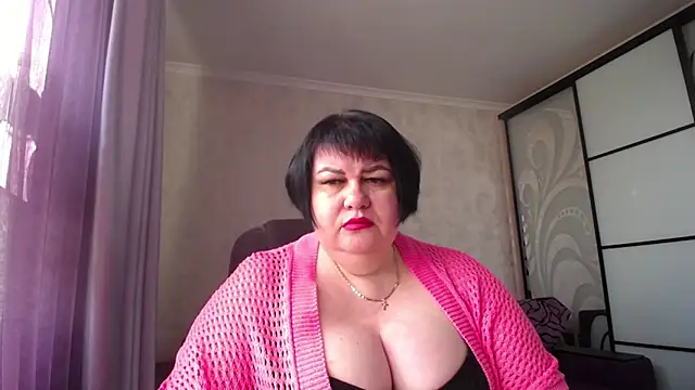 Snapshot of JuicyLady_Di chatting on April 2026 05:36:02 AM JuicyLady Di online show from April 2026 05:36:02 AM