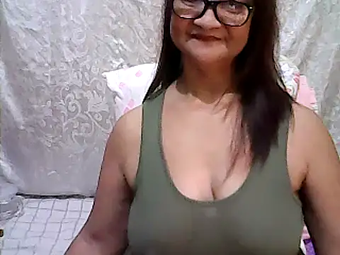 Snapshot of ScorpionLove12 chatting on December 2024 05:33:01 PM ScorpionLove12 online show from December 2024 05:33:01 PM