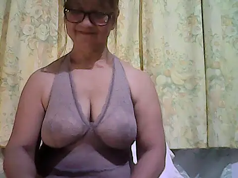 Snapshot of ScorpionLove12 chatting on December 2025 11:00:02 PM ScorpionLove12 online show from December 2025 11:00:02 PM