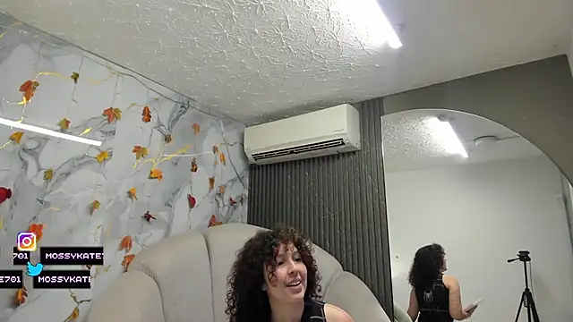 Katemoss70 online show from November 2025 12:16:01 PM