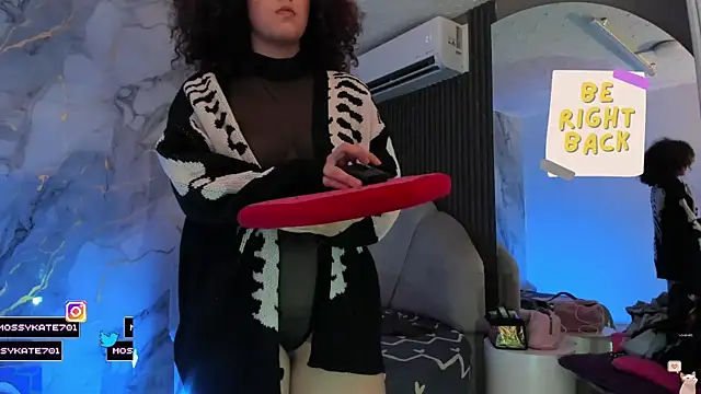 Katemoss70 online show from March 2026 12:34:02 PM