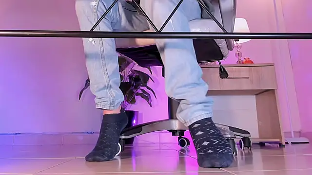 Snapshot of ArchieCollins chatting on October 2025 11:50:04 PM ArchieCollins online show from October 2025 11:50:04 PM