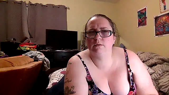 Snapshot of newfieocean chatting on December 2025 08:43:01 AM newfieocean online show from December 2025 08:43:01 AM