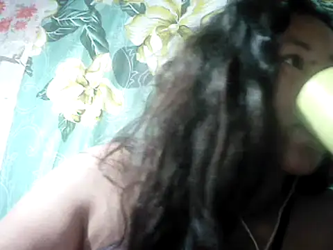 Snapshot of Sexyhorney4u chatting on February 2025 06:15:02 PM Sexyhorney4u online show from February 2025 06:15:02 PM