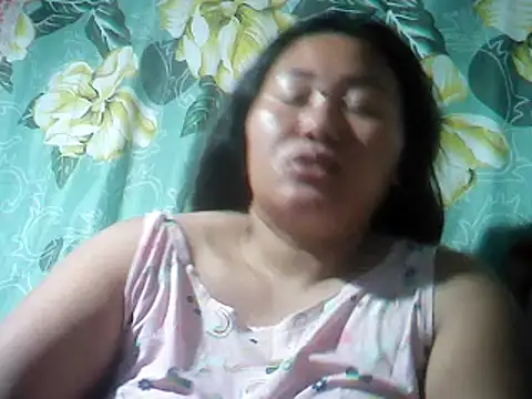 Snapshot of Sexyhorney4u chatting on February 2025 10:09:02 PM Sexyhorney4u online show from February 2025 10:09:02 PM