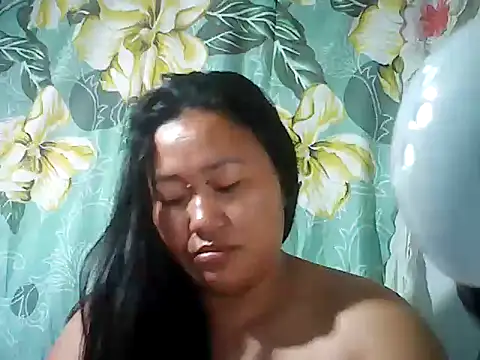 Snapshot of Sexyhorney4u chatting on September 2025 08:30:02 PM Sexyhorney4u online show from September 2025 08:30:02 PM