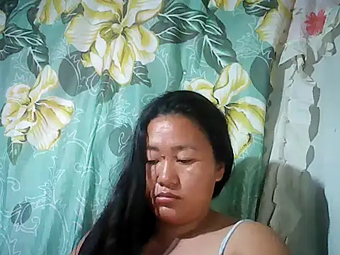 Snapshot of Sexyhorney4u chatting on October 2025 09:15:02 PM Sexyhorney4u online show from October 2025 09:15:02 PM