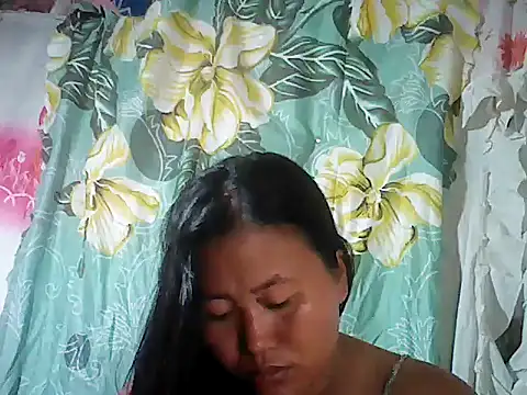 Snapshot of Sexyhorney4u chatting on November 2025 03:18:02 AM Sexyhorney4u online show from November 2025 03:18:02 AM