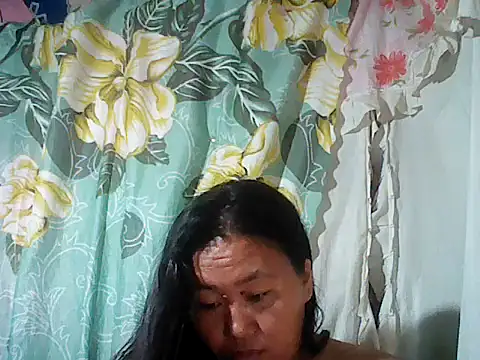 Snapshot of Sexyhorney4u chatting on November 2025 01:03:02 AM Sexyhorney4u online show from November 2025 01:03:02 AM