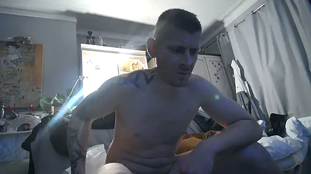 Snapshot of iamsex6969 chatting on October 2025 05:52:02 AM iamsex6969 online show from October 2025 05:52:02 AM