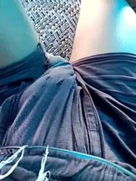 Snapshot of Sinewsex_pussylove chatting on December 2025 04:28:02 AM Sinewsex pussylove online show from December 2025 04:28:02 AM