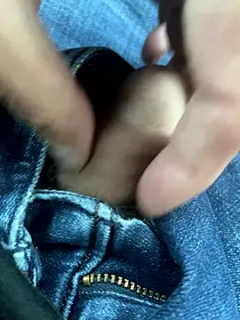 Snapshot of Perwers_41 chatting on September 2025 04:41:01 PM Perwers 41 online show from September 2025 04:41:01 PM