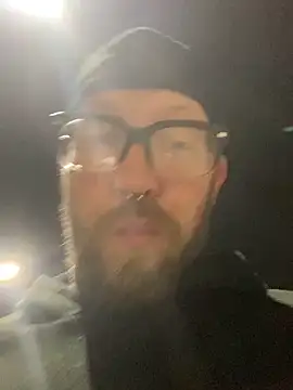 Tomas Zaddy online show from March 2025 12:01:02 PM