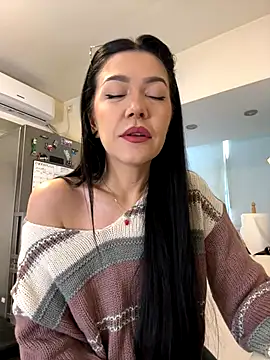 Snapshot of denise_k chatting on January 2026 12:40:01 PM denise k online show from January 2026 12:40:01 PM