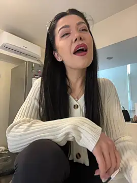 Snapshot of denise_k chatting on January 2026 12:43:01 PM denise k online show from January 2026 12:43:01 PM