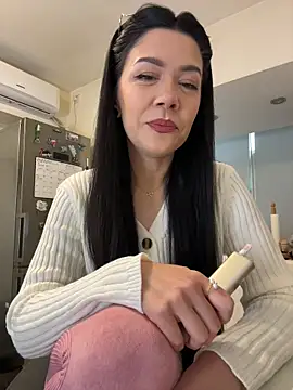 Snapshot of denise_k chatting on February 2026 12:54:01 PM denise k online show from February 2026 12:54:01 PM