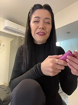 Snapshot of denise_k chatting on February 2026 12:44:02 PM denise k online show from February 2026 12:44:02 PM