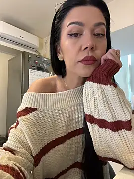 Snapshot of denise_k chatting on February 2026 12:34:01 PM denise k online show from February 2026 12:34:01 PM