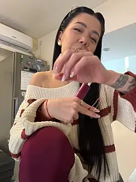 Snapshot of denise_k chatting on March 2026 12:40:01 PM denise k online show from March 2026 12:40:01 PM