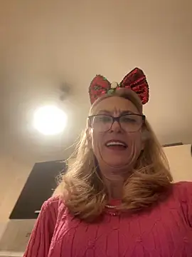 Snapshot of adella13 chatting on December 2024 02:49:02 PM adella13 online show from December 2024 02:49:02 PM