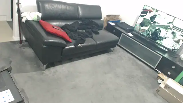 shhhoot73 online show from November 2025 10:03:01 AM