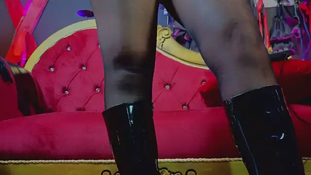 Snapshot of PerlaDivaio chatting on November 2025 03:12:01 PM PerlaDivaio online show from November 2025 03:12:01 PM