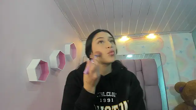 Snapshot of dayra_angels chatting on January 2025 12:06:02 AM dayra angels online show from January 2025 12:06:02 AM