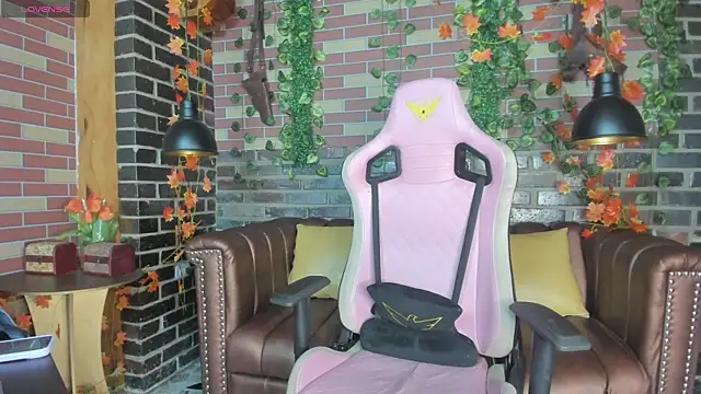 Snapshot of dayra_angels chatting on January 2025 06:14:01 AM dayra angels online show from January 2025 06:14:01 AM