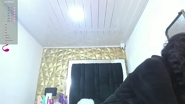 Snapshot of dayra_angels chatting on January 2025 05:19:02 AM dayra angels online show from January 2025 05:19:02 AM