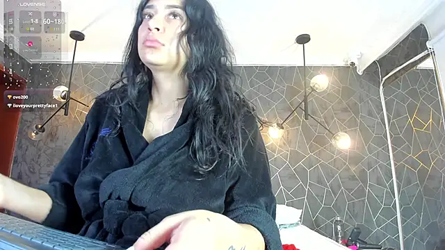 Snapshot of dayra_angels chatting on October 2025 06:06:01 PM dayra angels online show from October 2025 06:06:01 PM