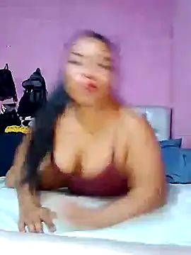 Snapshot of rosmery-navarro chatting on January 2025 02:47:01 AM rosmery-navarro online show from January 2025 02:47:01 AM